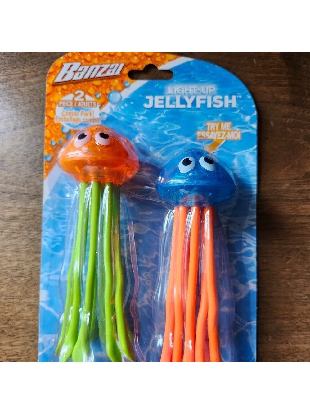FUN BANZAI Light-up Jellyfish BNIP Diving Toy Learning Toy 2 Pack